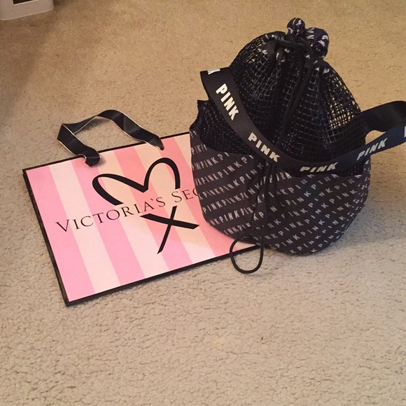 PINK Victoria's Secret Handbags - Victoria’s Secret pink shower / makeup bag